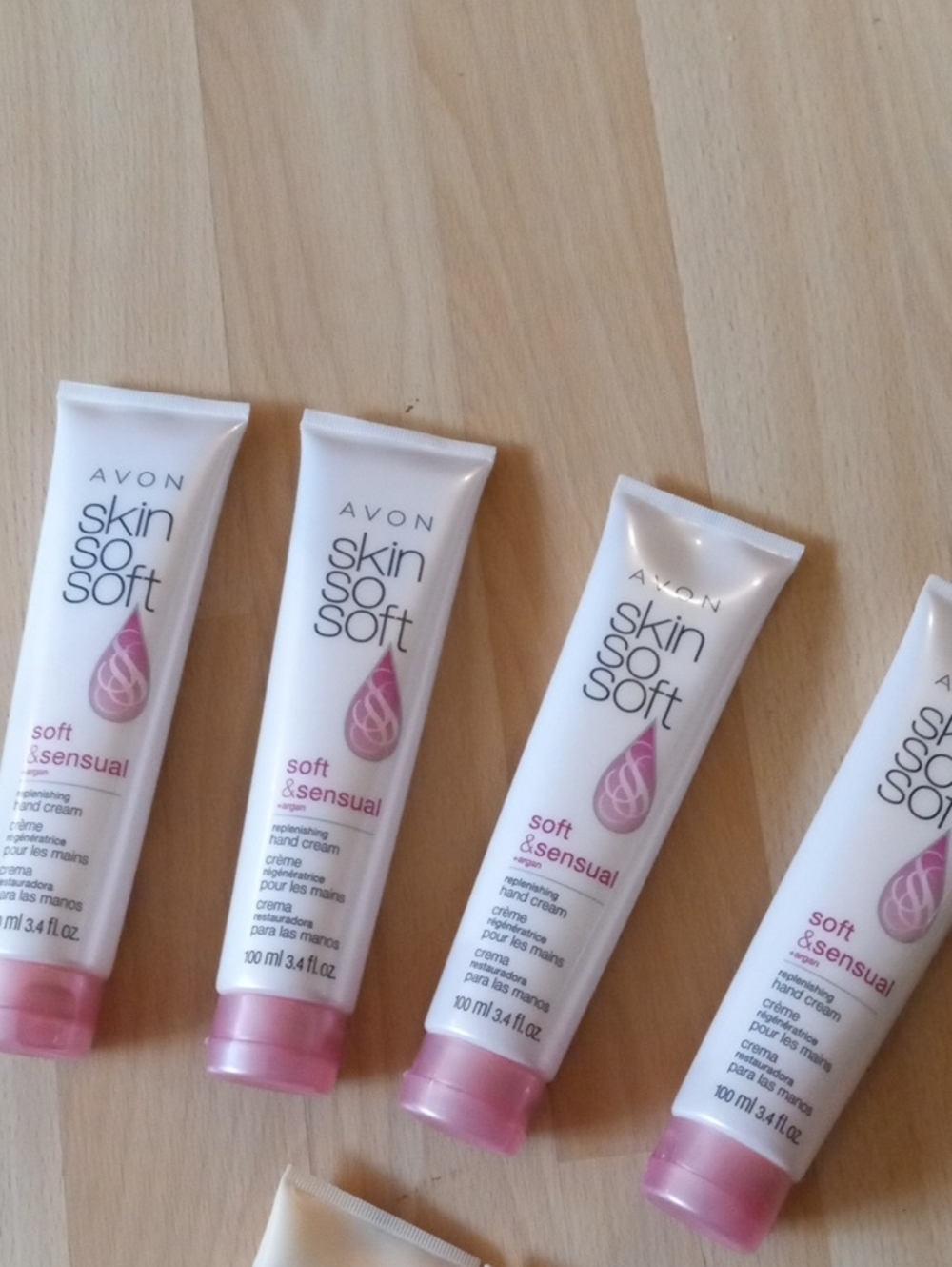 Avon Skin So Soft Soft & Sensual Hand Cream - Pink